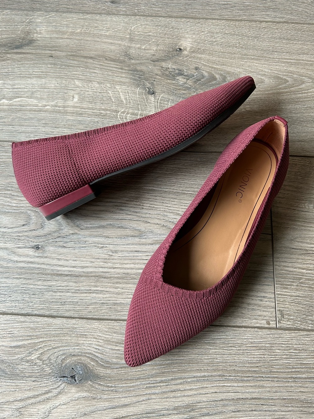Vionic Dahlia Flats Knit Pointed Toe Orthotic Vio-Motion  Size 8.5
